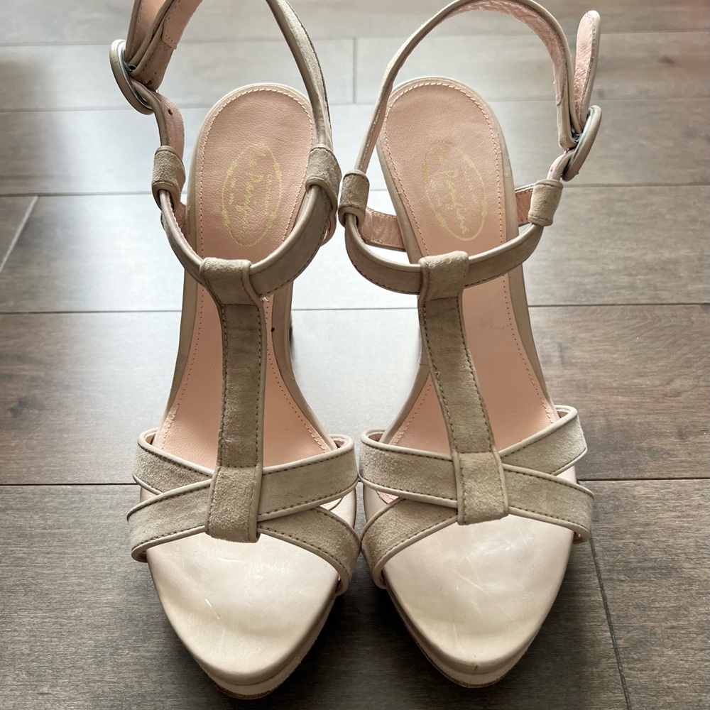 “La Parigina” Cream Strappy Heels